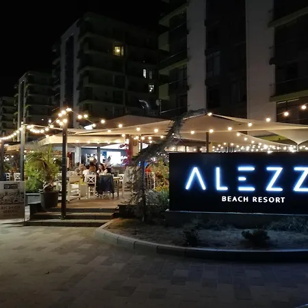 Alezi Studio With Pool And Spa